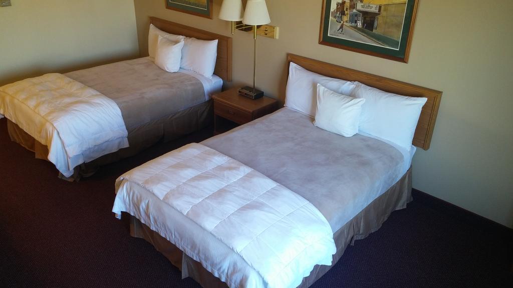 Econo Lodge Maquoketa Exteriör bild