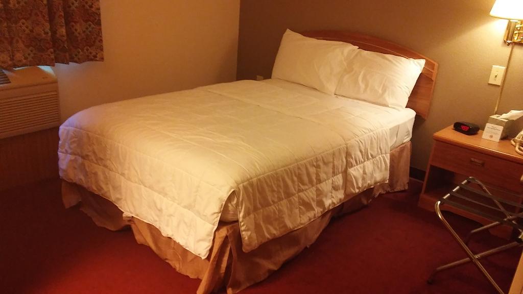 Econo Lodge Maquoketa Exteriör bild