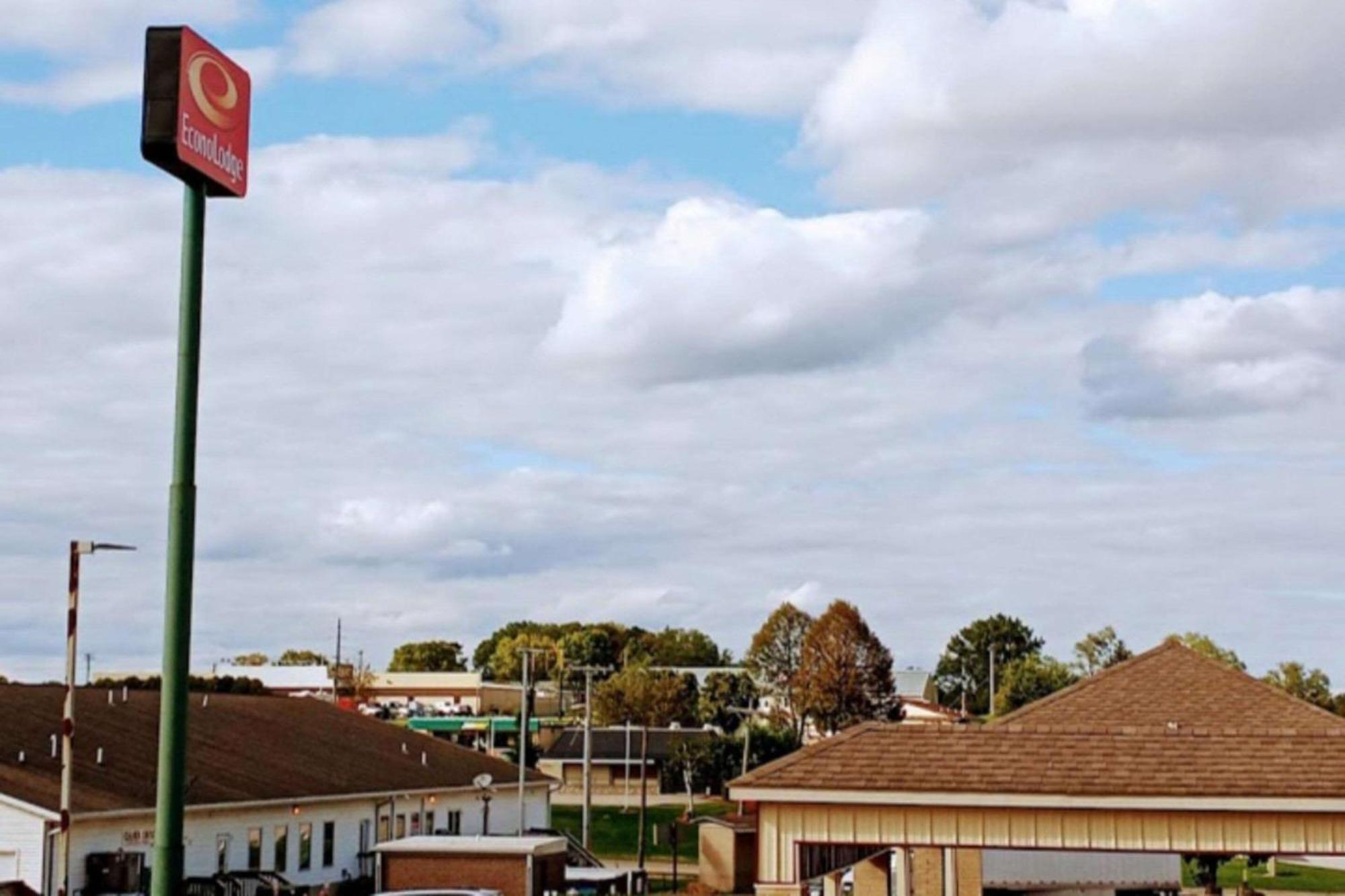 Econo Lodge Maquoketa Exteriör bild