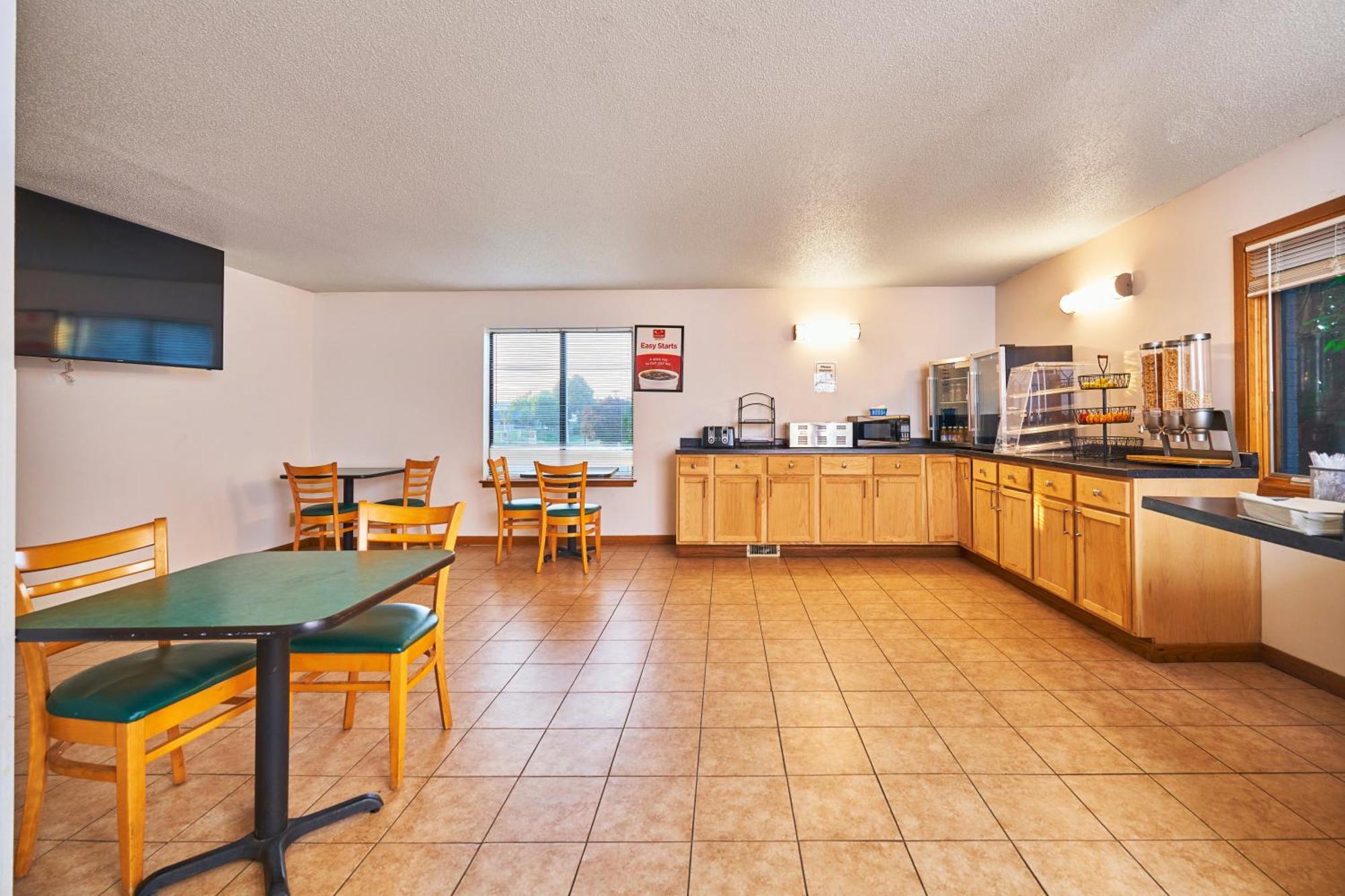 Econo Lodge Maquoketa Exteriör bild